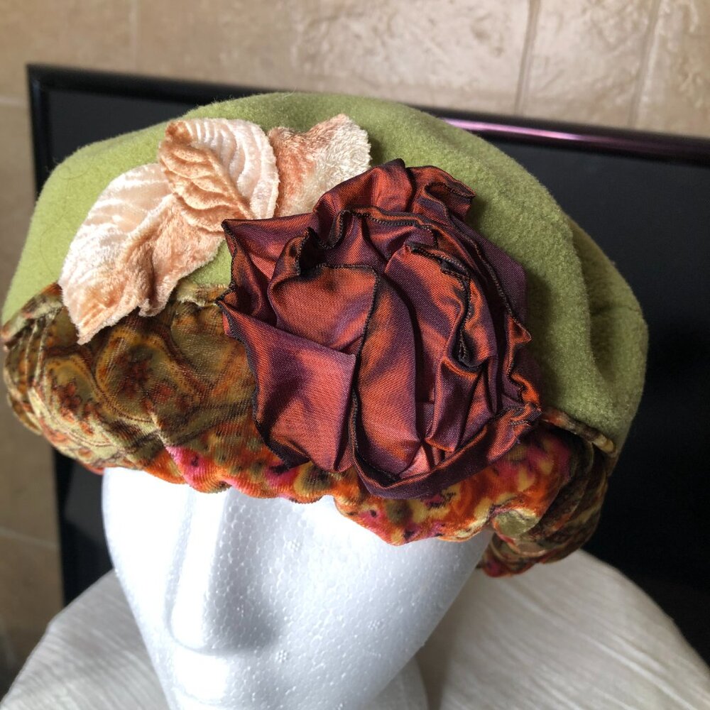 Lovely, Preowned "Danali's Originals" Ladies Hat! - Picture 6 of 8